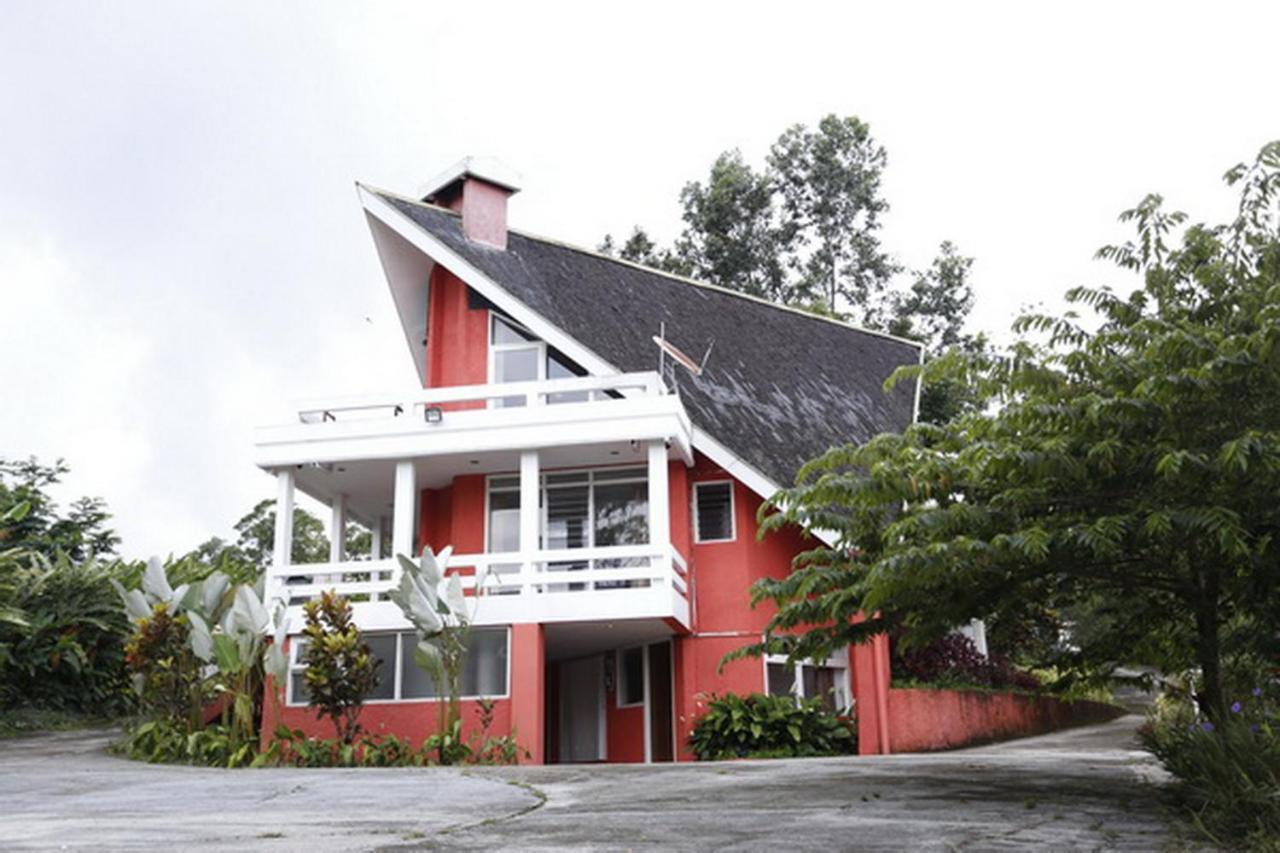 Villa Alam Indah By Anrha Bogor Extérieur photo