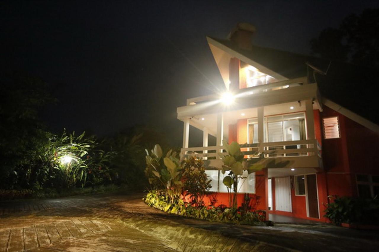 Villa Alam Indah By Anrha Bogor Extérieur photo