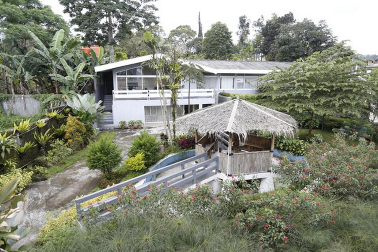 Villa Alam Indah By Anrha Bogor Extérieur photo
